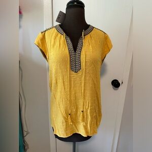 NWT Small mustard yellow DR2 top